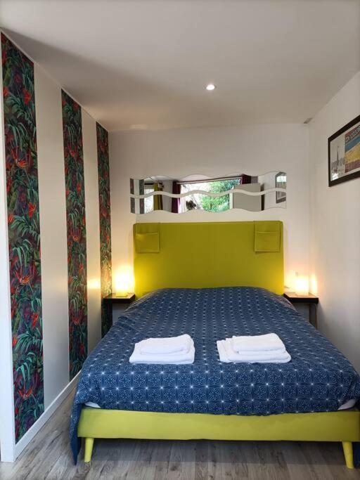 Studio Jacuzzi Prive A 8 Min A Pied De La Plage Apartment La Ciotat Ngoại thất bức ảnh