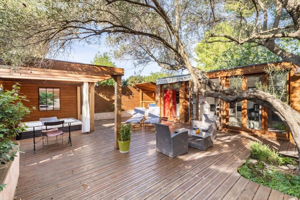Studio Jacuzzi Prive A 8 Min A Pied De La Plage Apartment La Ciotat Ngoại thất bức ảnh