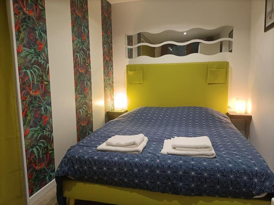 Studio Jacuzzi Prive A 8 Min A Pied De La Plage Apartment La Ciotat Ngoại thất bức ảnh